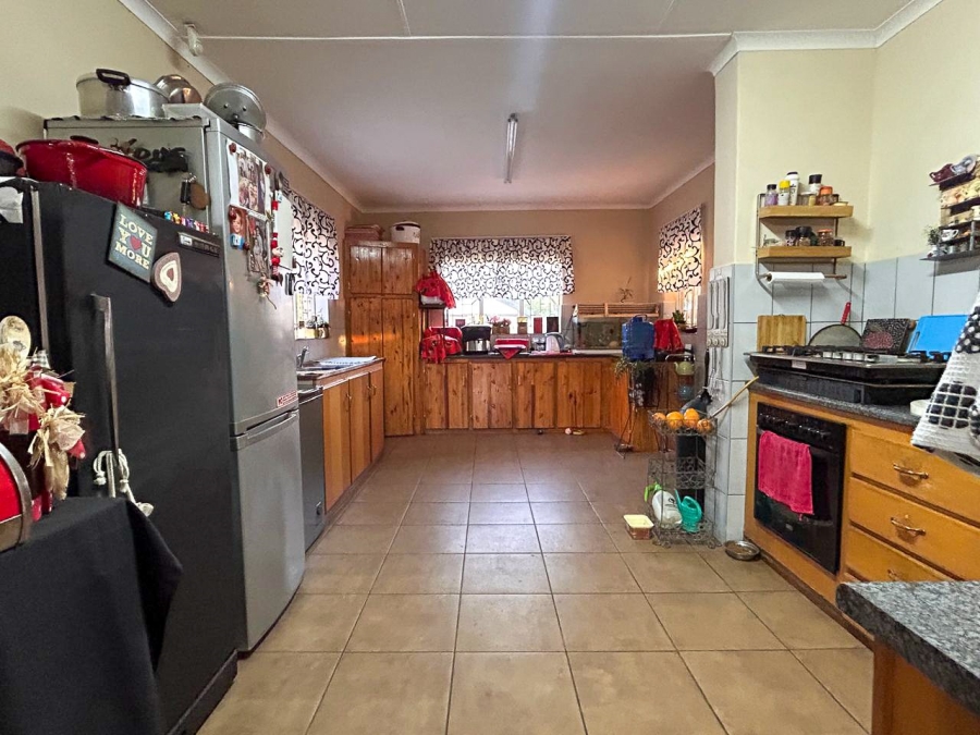 2 Bedroom Property for Sale in Kannoniers Park North West